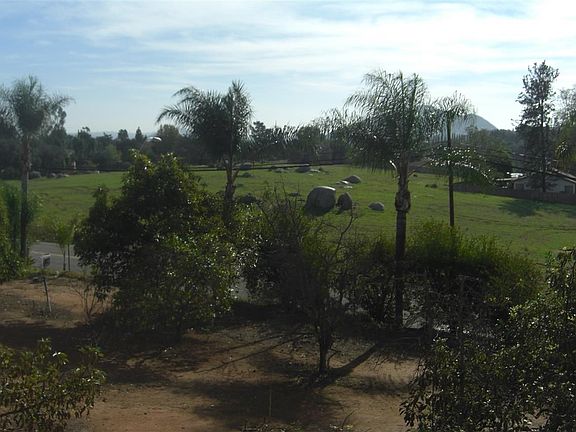 5th image of Hamilton Ln