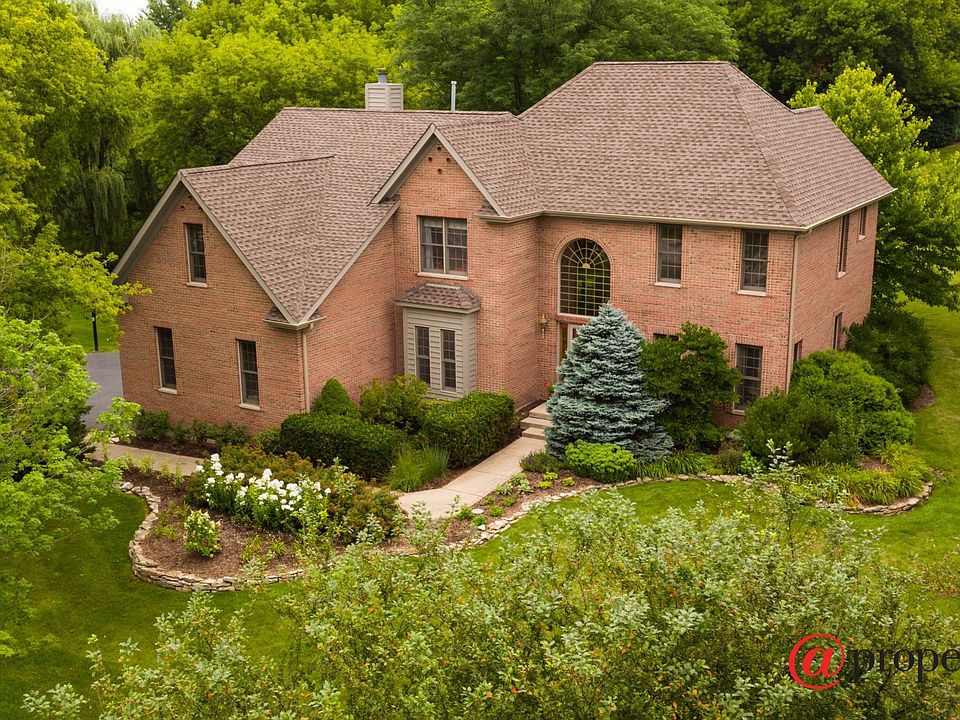 1st image of 44 Gentry Dr