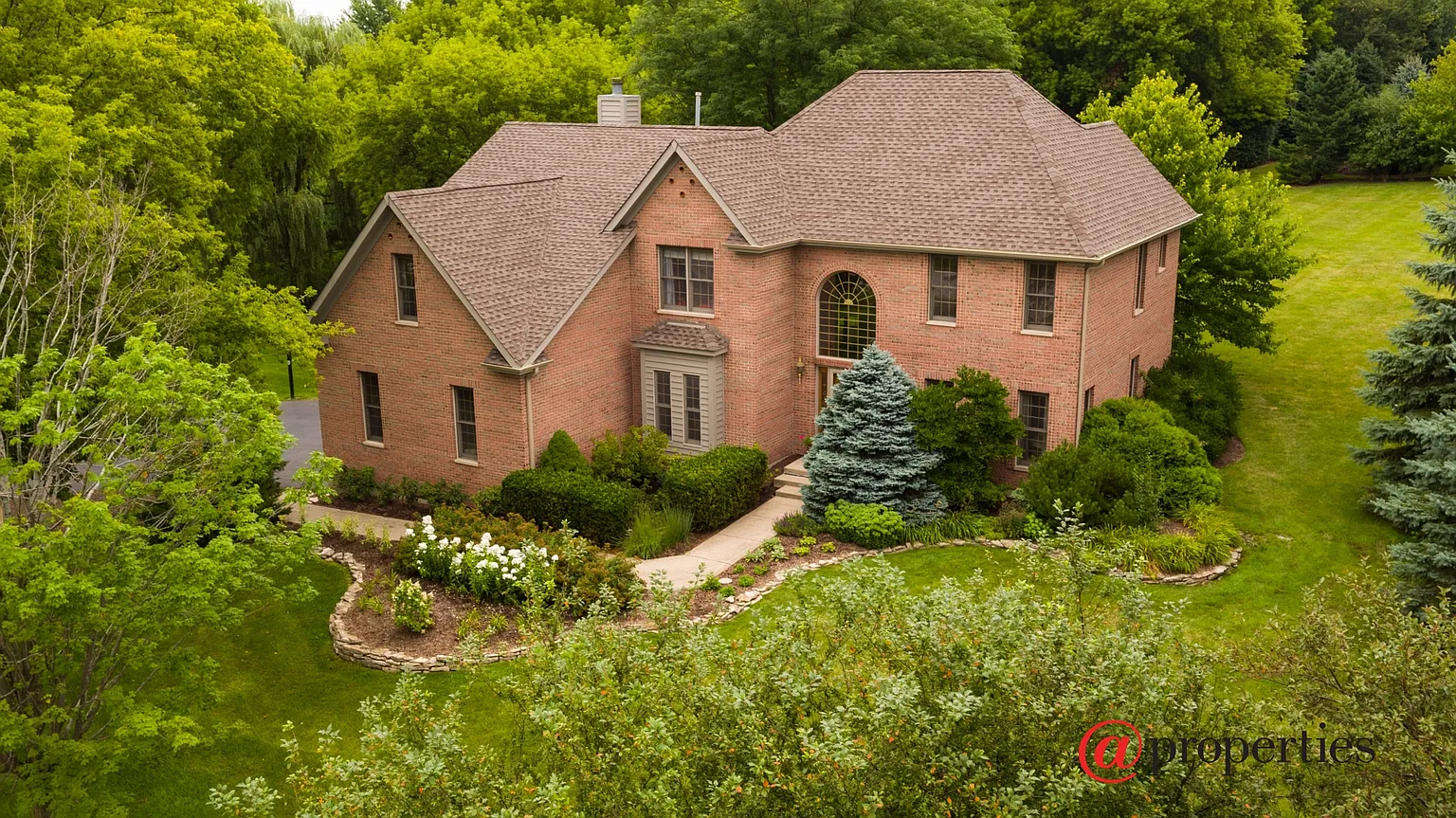44 Gentry Dr photo 1