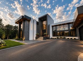 101 S Remington Dr, Barrington, IL 60010
