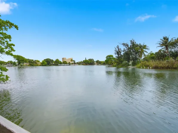 4621 SW 31st Dr, West Park, FL 33023