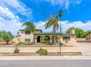 7770 N Soledad Ave, Tucson, AZ 85741