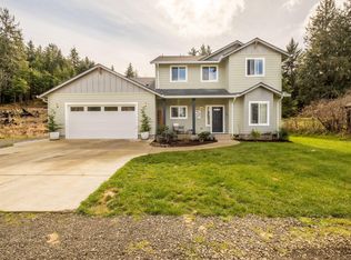 619 Ojalla Rd, Siletz, OR 97380