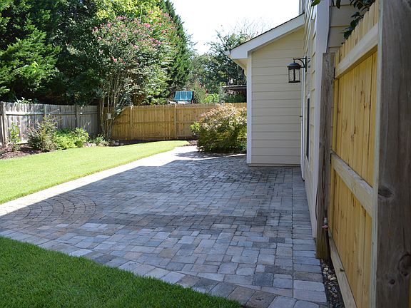 2nd image of 2131 Mainsail Dr