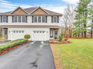 1027 Providence St UNIT 8B, West Warwick, RI 02893