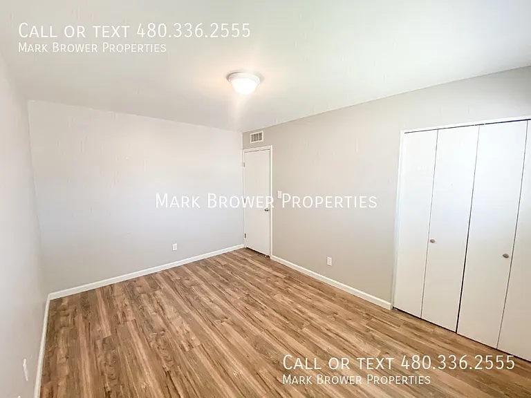 1519 E Laguna Dr — Photo 18