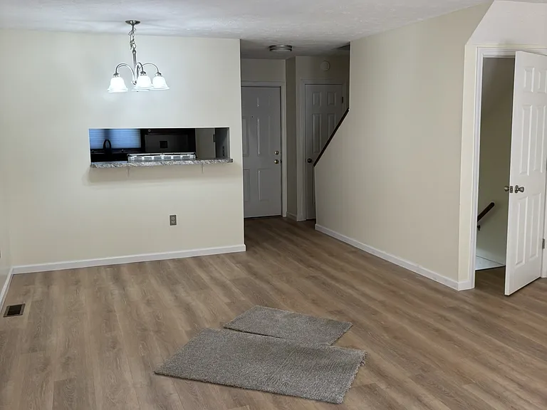 Living Room / Dining Room