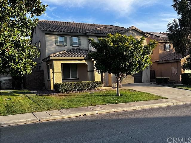 2nd image of 15717 Millwood Pl