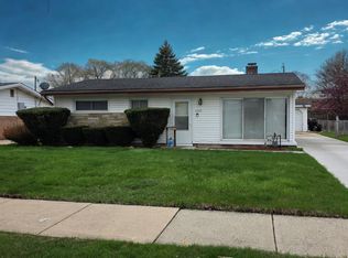 1490 Stanley Blvd, Calumet City, IL 60409