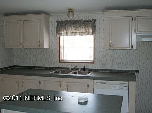 5th image of 60 Parsley Ave