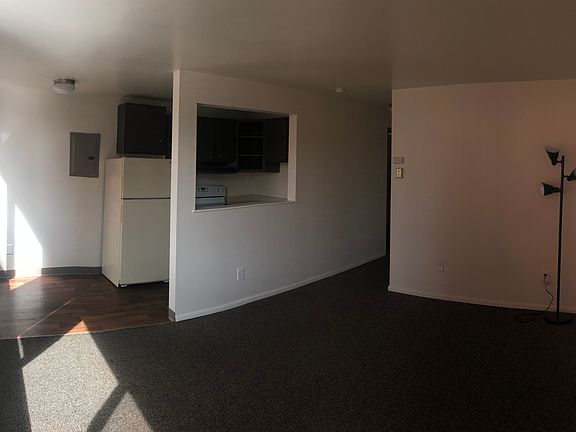 3rd image of 4236 11th Ave NE APT 207