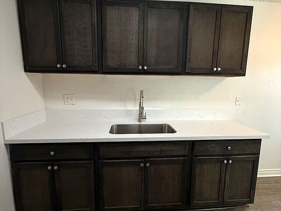 5th image of 501 E 51st St APT 1