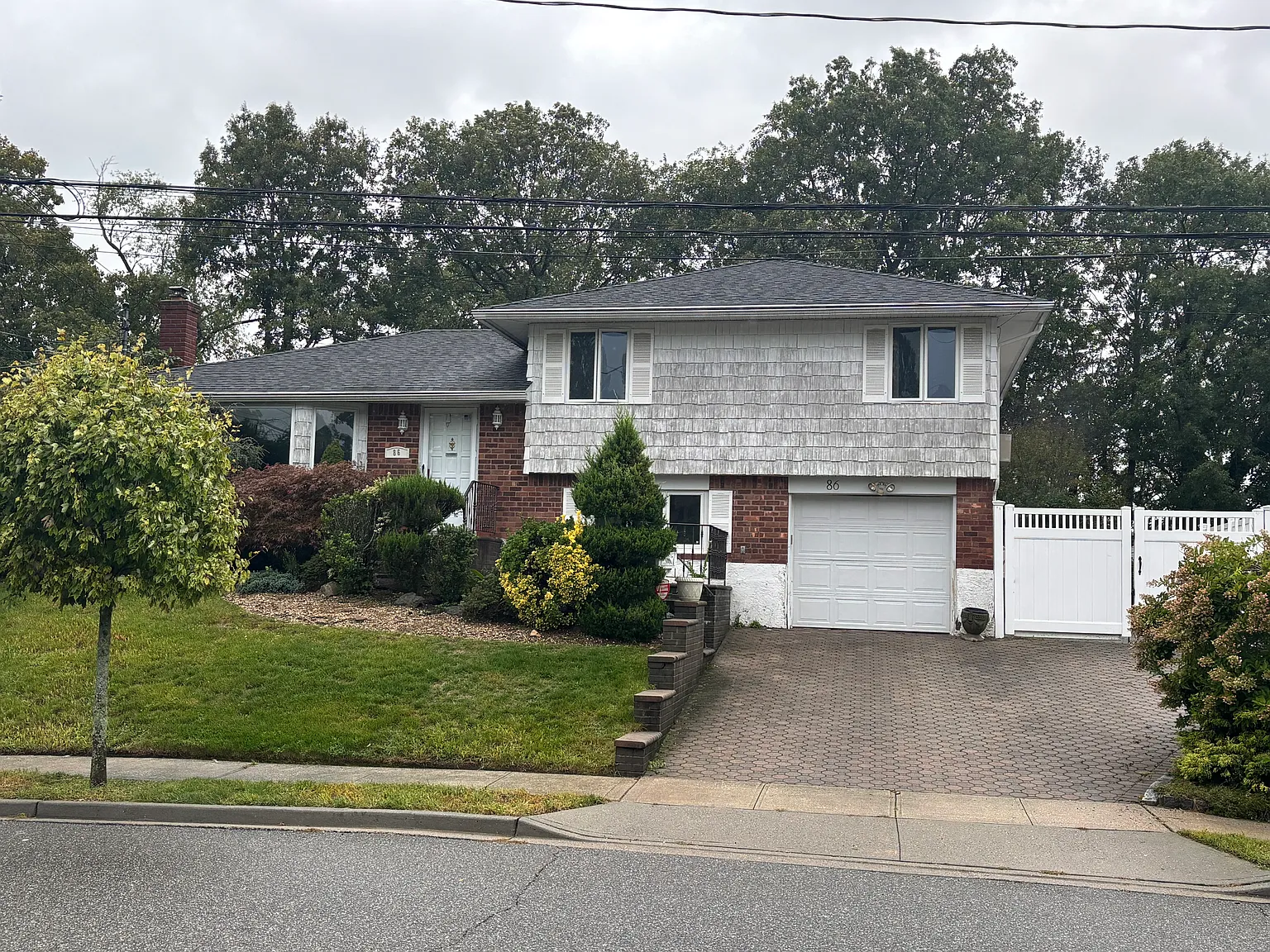 4 bed, 1731 sqft, $6,000 — Photo 1