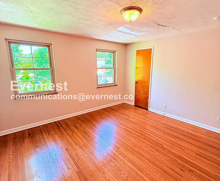 1789 Kings Ct #D — Photo 12