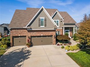 8934 N Lewis Ave, Kansas City, MO 64157