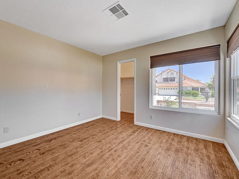 2733 Brookstone Ct — Photo 34