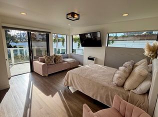 400 Goldenrod Ave #A, Corona Del Mar, CA 92625