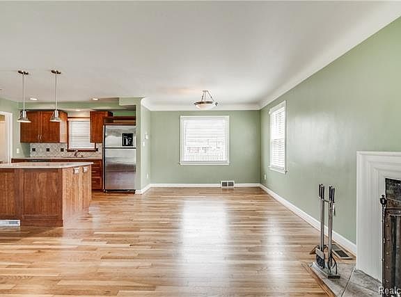 5th image of 2436 Shenandoah Dr