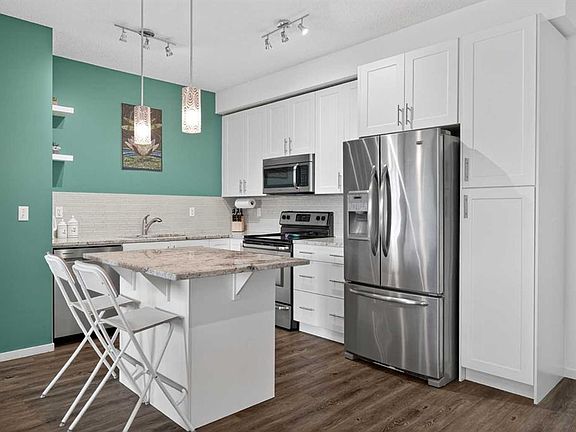 4th image of 755 W Copperpond Blvd SE #5413