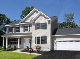 3 Whitbeck Ct, Watervliet, NY 12189