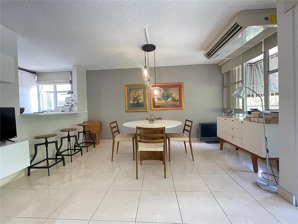 1 bed, 1.0 bath, 700 sqft, $1,700 — Photo 4