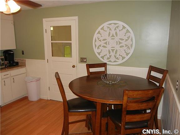 5th image of 111 Shady Ln