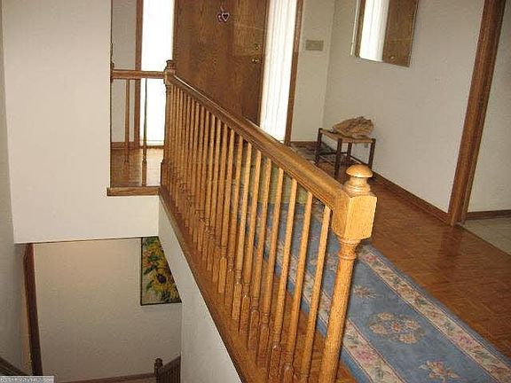 2nd image of 934 S Highview Circle