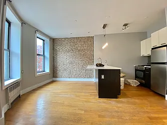 Rented by Simply Brooklyn Realty Inc