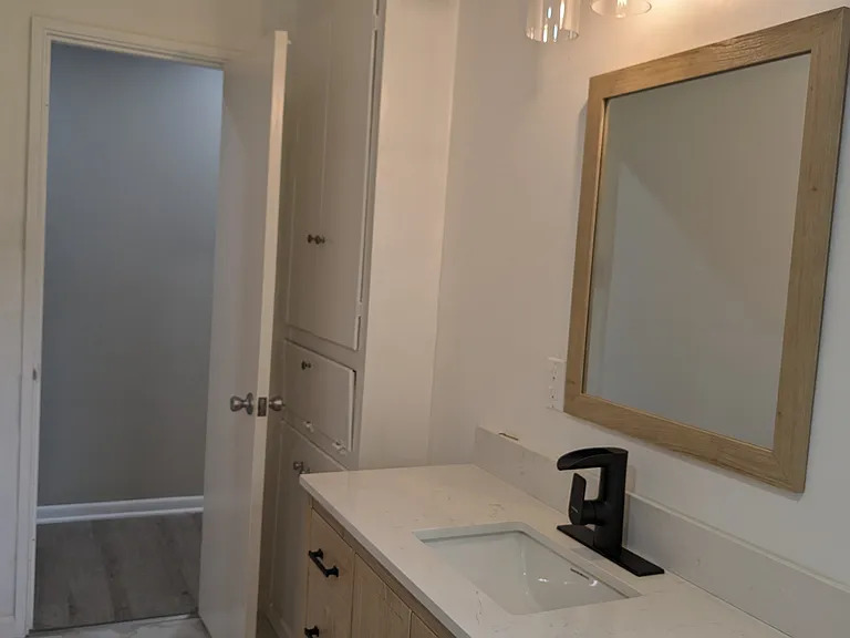 2904 Williamsburg Rd — Photo 8