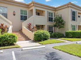 4321 Longmeadow