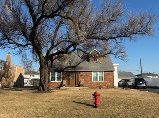 7700 W 83rd St, Bridgeview, IL 60455