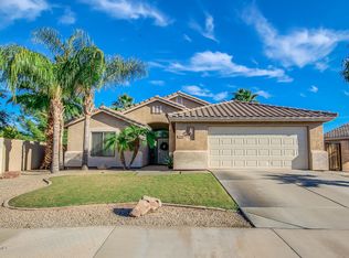 1076 E Stottler Dr, Gilbert, AZ 85296