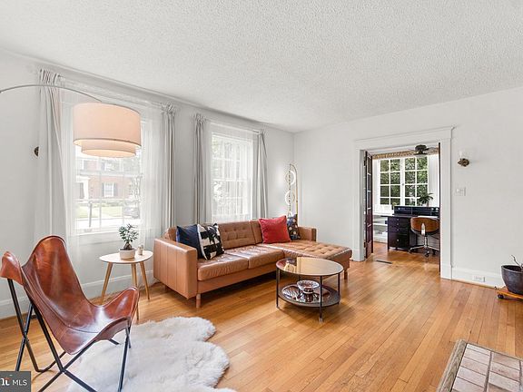 5th image of 322 Saint Dunstans Rd