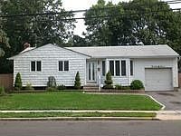 1st image of 27 Byway Dr