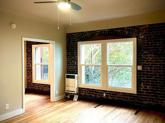 5th image of 427 S Mariposa Ave APT 205