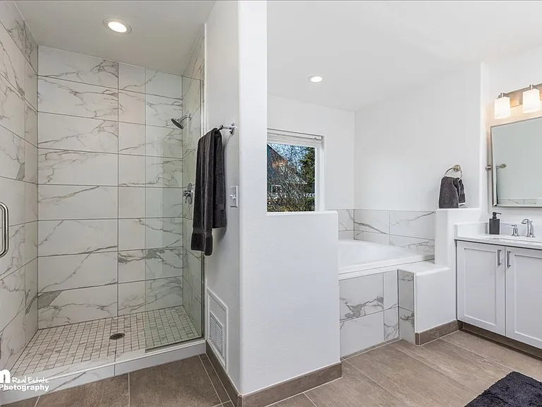 5375 Cape Seville Dr — Photo 15