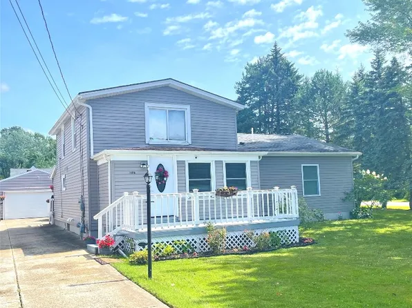 3175 Bradford Ave, Erie, PA 16506