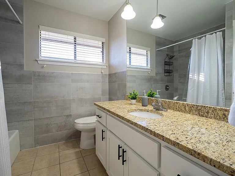 11618 Sherwood Frst — Photo 32