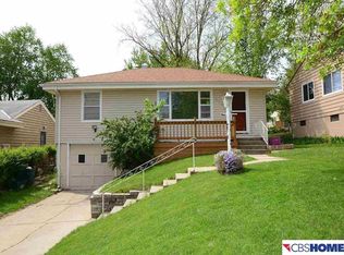 5725 Manderson St, Omaha, NE 68104