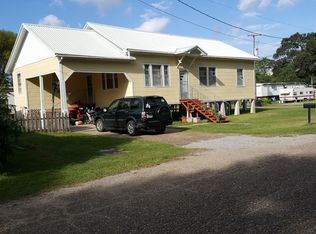 207 E Charity St, Delcambre, LA 70528