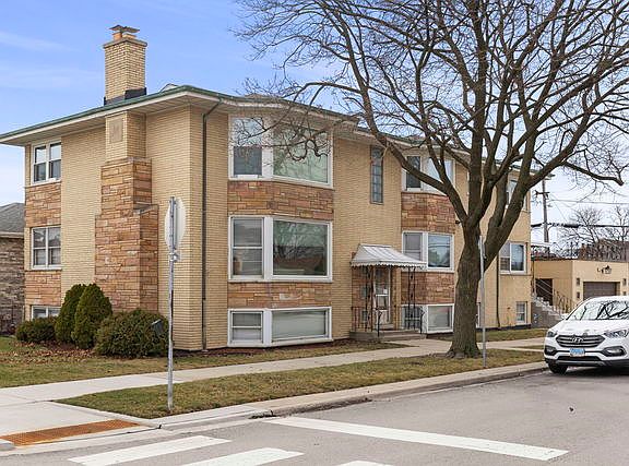 3rd image of 6401 W 52nd St Unit 2