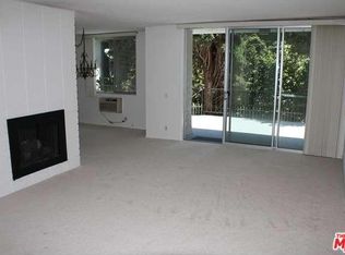 11951 Mayfield Ave APT 104, Los Angeles, CA 90049