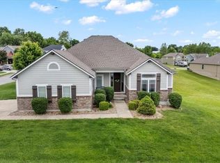 13283 Davis Ave, Bonner Springs, KS 66012