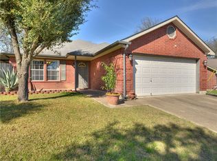 231 Princess Jennifer Dr, Kyle, TX 78640