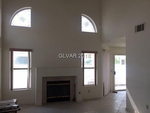 4th image of 2051 Brassy Dr