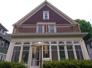 3054 N Murray Ave, Milwaukee, WI 53211