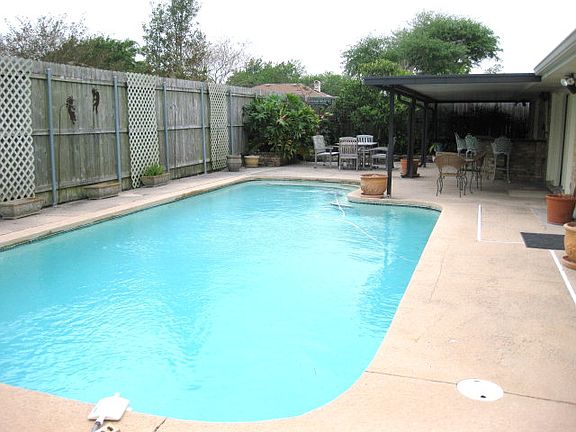 4th image of 115 Chantilly Dr