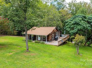 3166 Lewis Austin Ln, Hudson, NC 28638