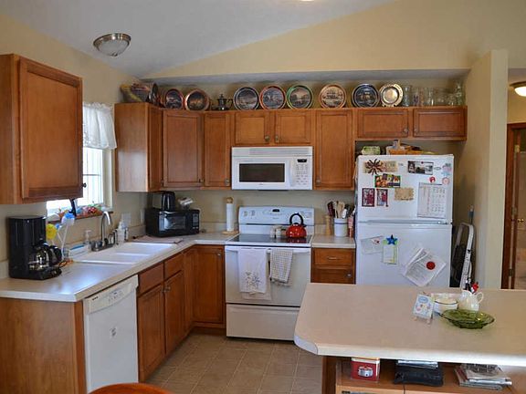 2nd image of 956 W Welter Dr