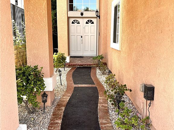 4th image of 19850 Sierra Meadows Ln